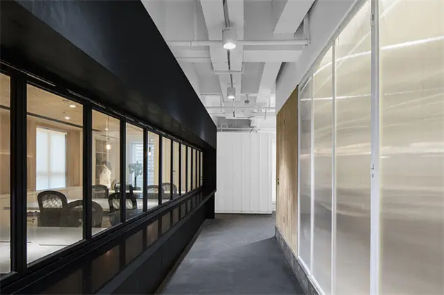 不同職位辦公室設(shè)計裝修風格不同